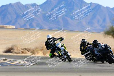 media/Jan-08-2022-SoCal Trackdays (Sat) [[1ec2777125]]/Turn 4 (1145am)/